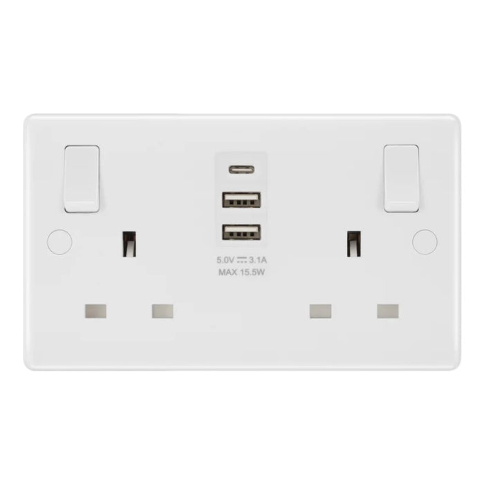 BG White Moulded 13A Double USB Socket with 15W A+C Ports 822UAAC15