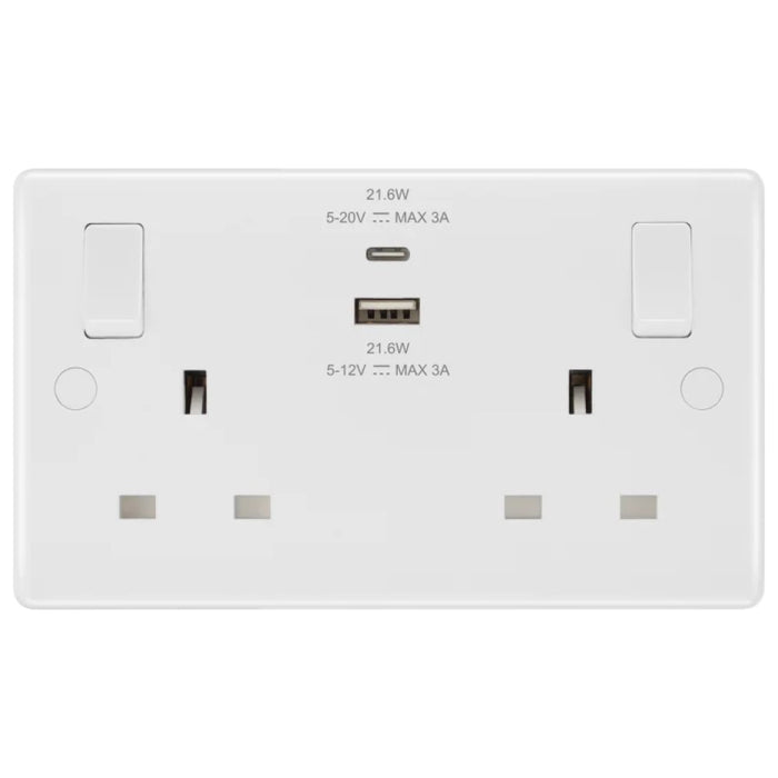 BG White Moulded 13A Double USB Socket with 22W A+C Ports 822UAC22